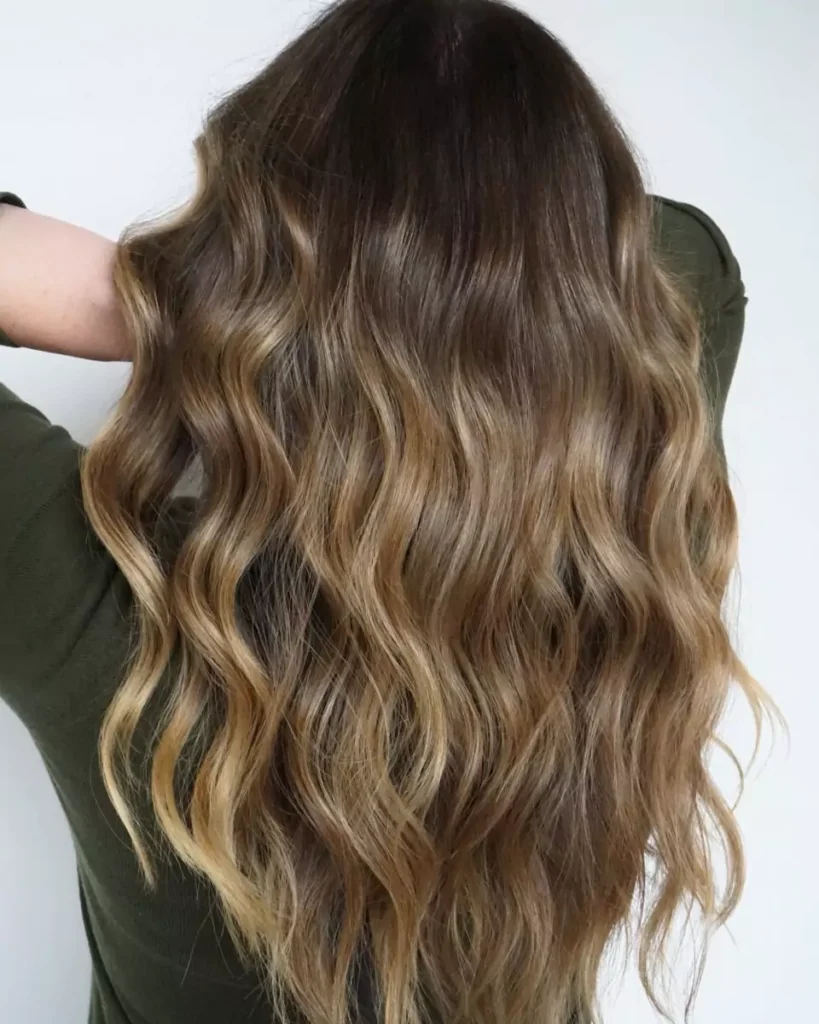 Bronde Balayage Waves