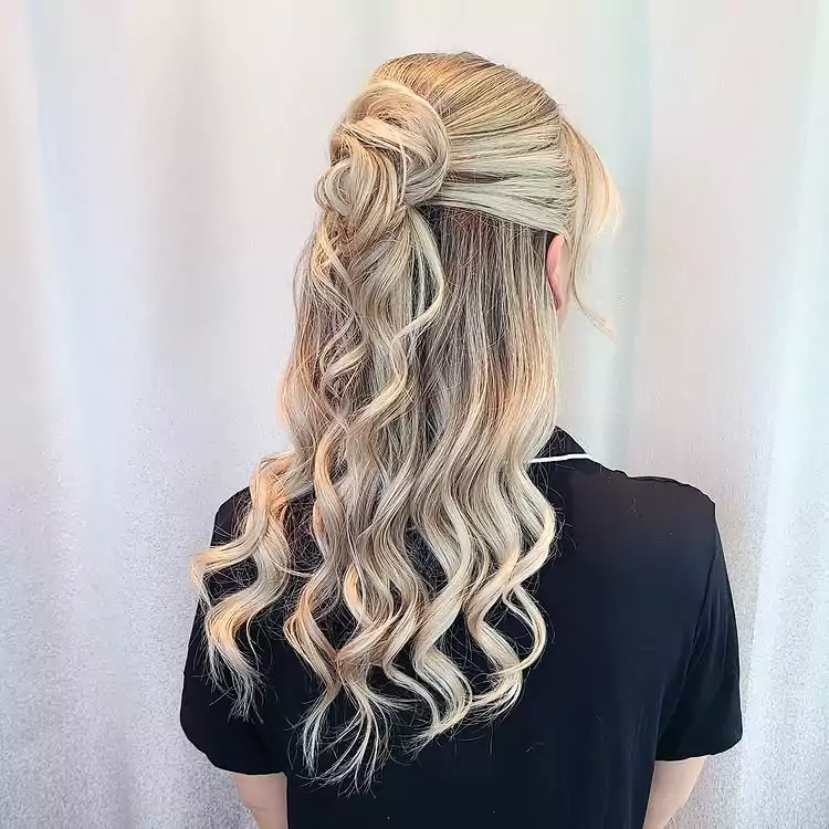 Half-Up Twisted Curls with Blonde Highlights