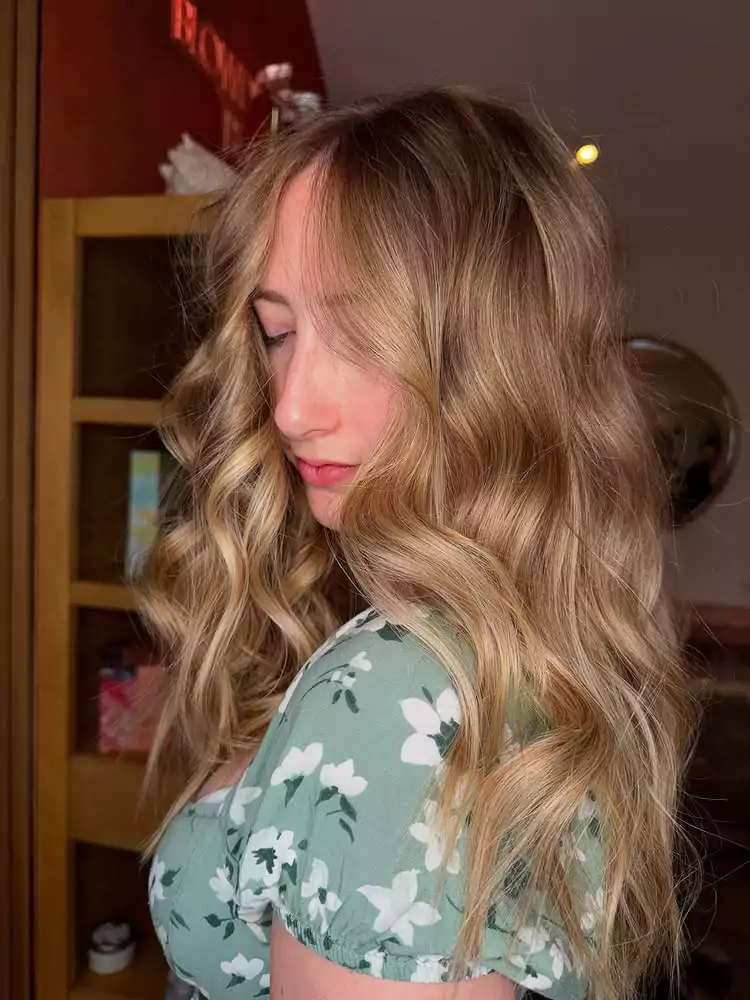 Honey Butter Blonde Waves